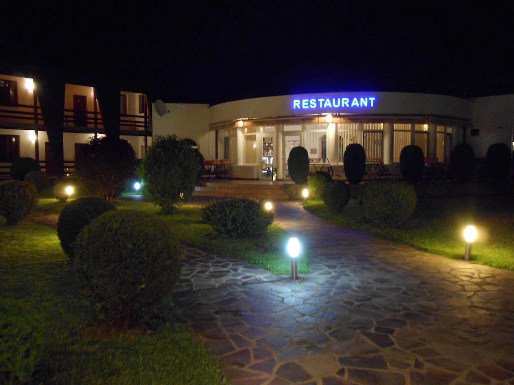 Motel Sora Sovata Exterior photo